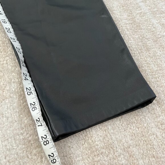 3 for $6 Lisadnyc The Drop Vegan Leather Crop Black Pants M - Picture 5 of 10